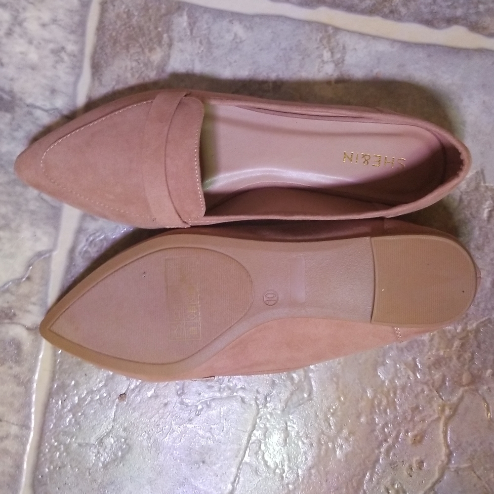 Shoes - Picture 2 of 2